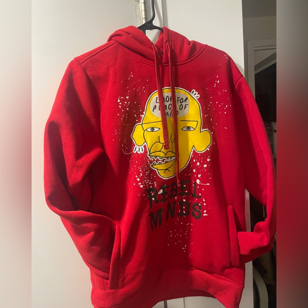 Rebel minds, size medium